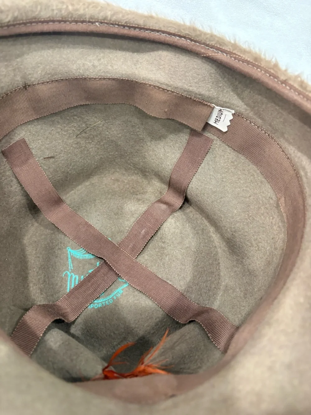 Rare Vintage imported fur Bucket Hat With Feather Inside Felt Size Medium - Picture 6 of 9